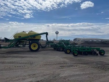 2012 John Deere 1890 Semoir à air — photo 2