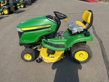 2014 John Deere X304 Tracteur à pelouse — photo 2