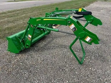 2025 John Deere 220R chargeur frontal — photo 2