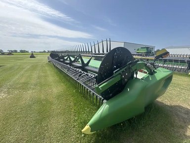 2024 John Deere RD40F Header - Flex — photo 2