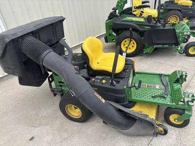2020 John Deere Z335E Tondeuse à rayon de braquage zéro — photo 2