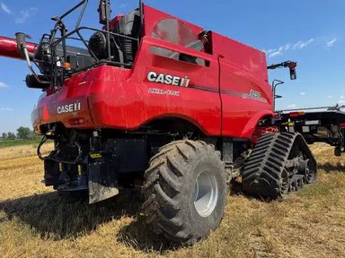 2023 Case IH 9250 Batteuse — photo 2