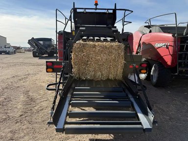 2024 Case IH LB434 Presse à Balle Carrée/Large — photo 2