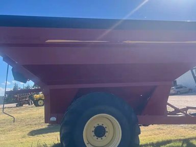 2014 Crust Buster 1075 Chariot à Grain — photo 2