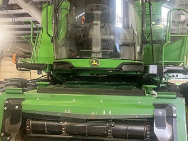 2022 John Deere X9 1000 Batteuse — photo 2