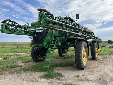 2025 John Deere 616R Arroseur - Automoteur — photo 2