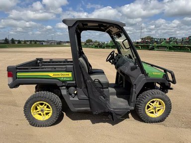 2023 John Deere XUV 835M Véhicule utilitaire — photo 2