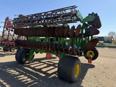 2022 John Deere 2680H Disque — photo 2