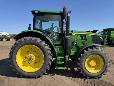 2025 John Deere 6R 175 Tracteur — photo 2