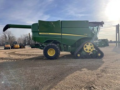 2024 John Deere S780 Batteuse — photo 2