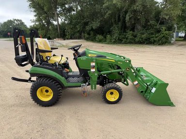 2025 John Deere 1025R Tracteur — photo 2
