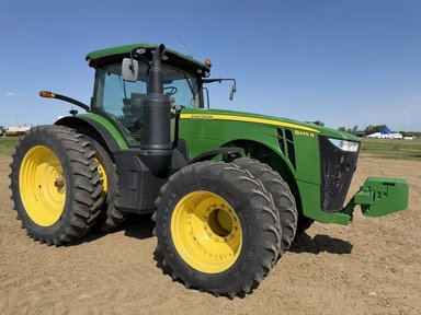 2014 John Deere 8245R Tracteur — photo 2