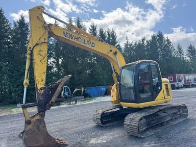 2004 New Holland EH130 Excavatrice — photo 2