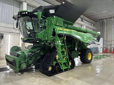 2023 John Deere X9 1100 Batteuse — photo 2