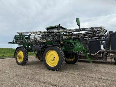 2025 John Deere 616R Arroseur - Automoteur — photo 2