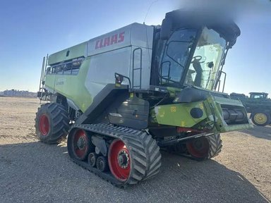 2021 CLAAS LEXION 8700TT Batteuse — photo 2