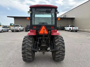 2016 Mahindra 1538 Tracteur — photo 2