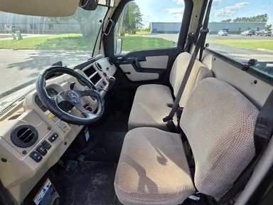 2019 John Deere XUV 835R Véhicule utilitaire — photo 2