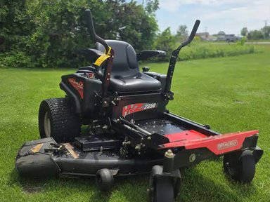 2007 Gravely hvz2350 Tondeuse à rayon de braquage zéro — photo 2