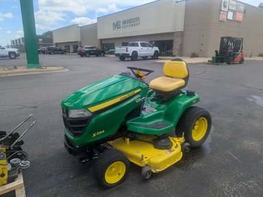 2018 John Deere X394 Tracteur à pelouse — photo 2