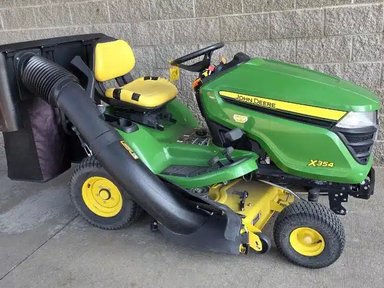 2018 John Deere X354 Tracteur à pelouse — photo 2