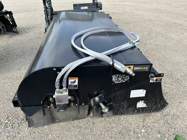 2023 John Deere BR84C Balayeur — photo 2
