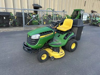 2011 John Deere D130 Tracteur à pelouse — photo 2