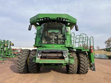 2022 John Deere S780 Batteuse — photo 2