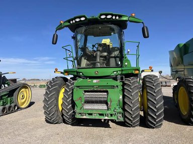2021 John Deere 9800 Fourragère — photo 2