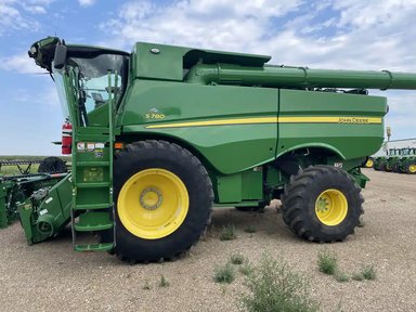 2022 John Deere S780 Batteuse — photo 2