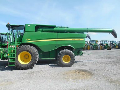 2019 John Deere S780 Batteuse — photo 2
