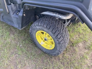 2024 John Deere XUV 835R Véhicule utilitaire — photo 2