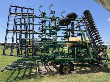 2003 John Deere 726 finisseur de paillis — photo 2