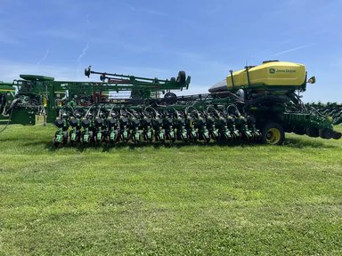 2024 John Deere DB60 Planteur — photo 2