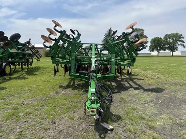 2021 John Deere 2730 défonceuse — photo 2