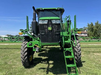 2025 John Deere 616R Arroseur - Automoteur — photo 2
