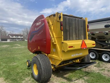 2022 New Holland ROLL-BELT 560 Presse à Balle Ronde — photo 2