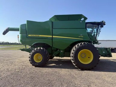2023 John Deere S770 Batteuse — photo 2