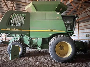 2004 John Deere 9660 STS Batteuse — photo 2