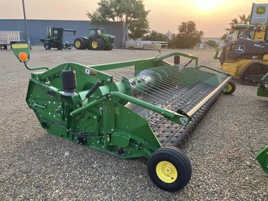 2017 John Deere 615P Nez - Ramasseur — photo 2