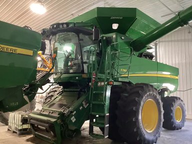 2023 John Deere S780 Batteuse — photo 2