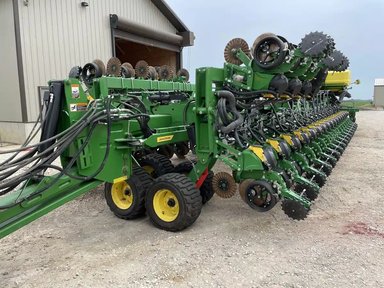 2022 John Deere DB120 Planteur — photo 2