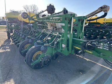 2019 John Deere 1775NT Planteur — photo 2