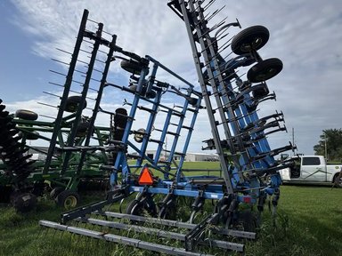 DMI TM-32 Cultivateur — photo 2