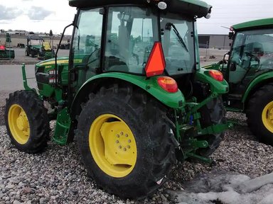 John Deere 5060E Tracteur — photo 2