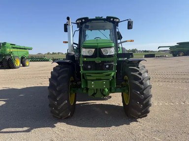 2025 John Deere 6155M Tracteur — photo 2