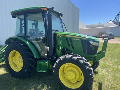 2025 John Deere 5075E Tracteur — photo 2