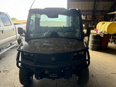 2022 John Deere XUV 835R Véhicule utilitaire — photo 2
