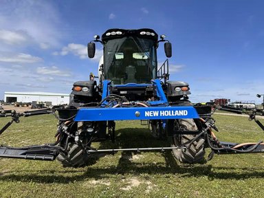 2013 New Holland SP240F Arroseur - Automoteur — photo 2
