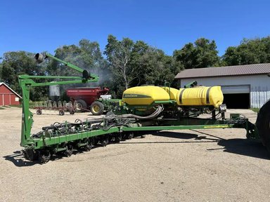 2012 John Deere 1770NT CCS Planteur — photo 2